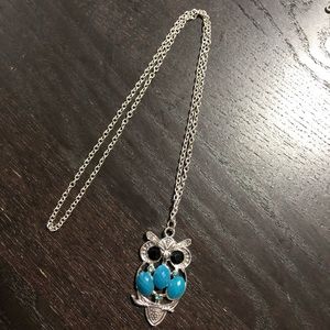 Women’s necklace